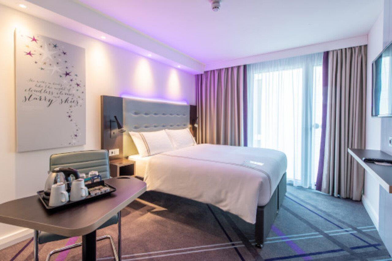 Premier Inn Stuttgart City Centre Dış mekan fotoğraf